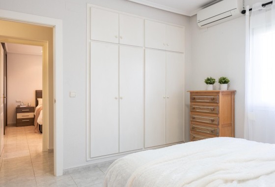 Resale - Freistehende Villa -
Orihuela Costa - Playa Flamenca