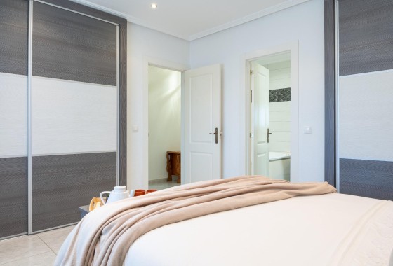 Resale - Freistehende Villa -
Orihuela Costa - Playa Flamenca