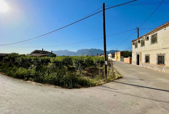 Wiederverkauf - Finca / Landhaus -
Orihuela