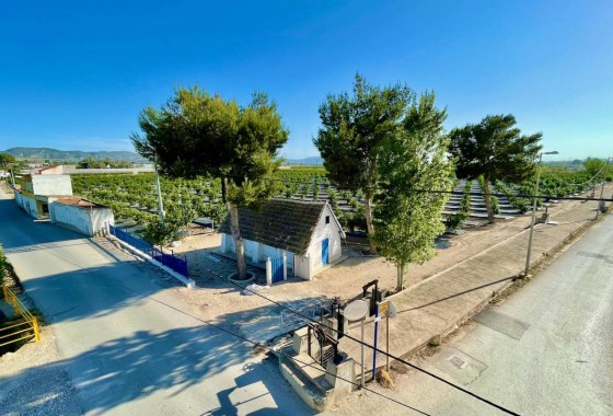 Wiederverkauf - Finca / Landhaus -
Orihuela