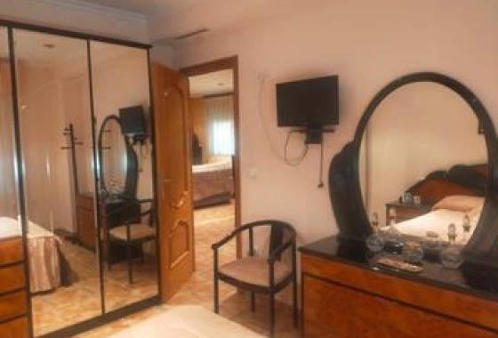 Sprzedaż - Willa wolnostojąca -
Elche