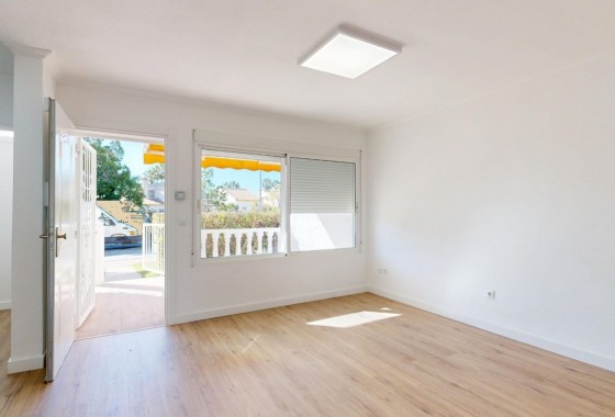 Resale - Wohnung Appartement -
Orihuela Costa - Villamartín