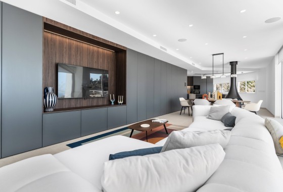 Nowa konstrukcja - Willa wolnostojąca -
Altea