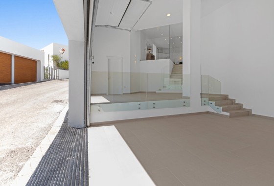 Nowa konstrukcja - Willa wolnostojąca -
Altea