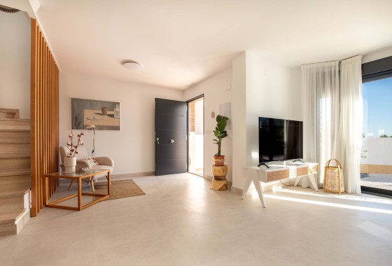 Obra Nueva - Casa de pueblo -
Cox