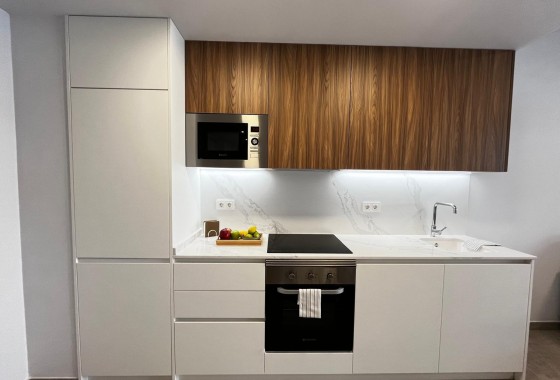 Herverkoop - Appartement / Flat -
Torrevieja - Playa de El Cura