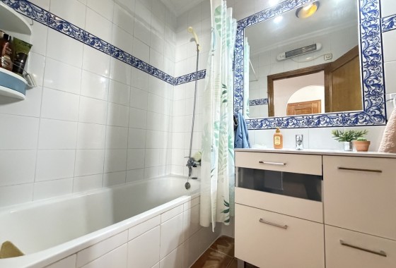 Herverkoop - Appartement / Flat -
La Zenia