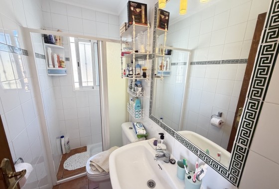 Herverkoop - Appartement / Flat -
La Zenia