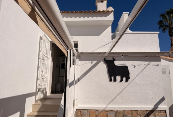 Herverkoop - Halfvrijstaande villa -
Ciudad Quesada - Rojales - Rojales