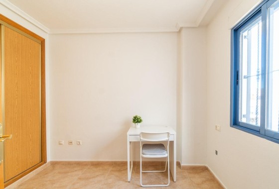 Herverkoop - Appartement / Flat -
Torrevieja - Centro