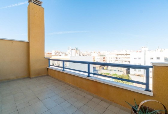 Herverkoop - Appartement / Flat -
Torrevieja - Centro