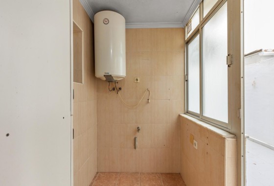 Herverkoop - Apartement Flat -
Torrevieja - Habaneras