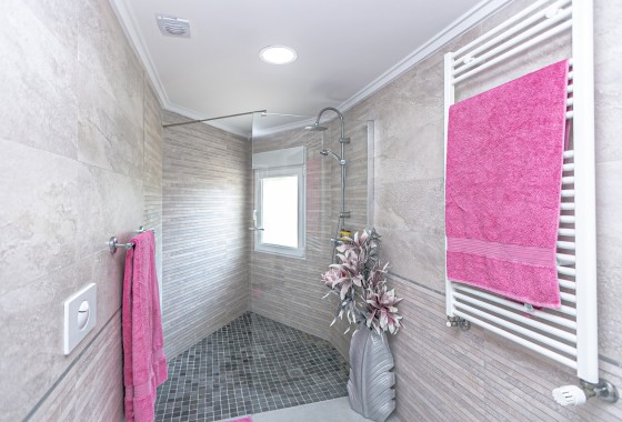 Sprzedaż - Willa wolnostojąca -
Campoamor - Lomas de Don Juan