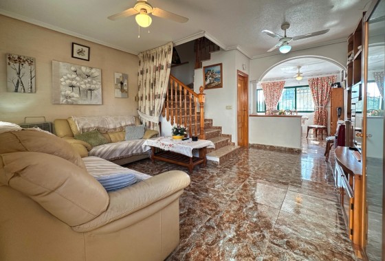 Sale - Town house -
Orihuela Costa - La Zenia