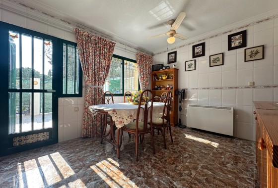 Sale - Town house -
Orihuela Costa - La Zenia