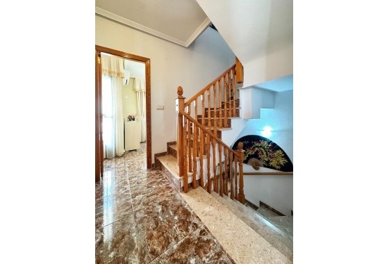 Sale - Town house -
Orihuela Costa - La Zenia