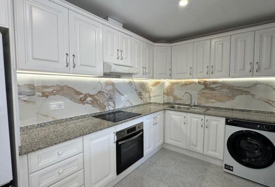 Herverkoop - Appartement / Flat -
Orihuela Costa - Las Filipinas