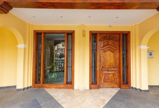 Herverkoop - Appartement / Flat -
Torrevieja - Aldea del mar