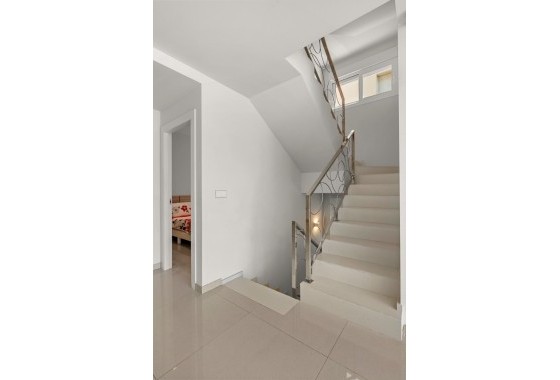 Sprzedaż - Willa wolnostojąca -
Torrevieja