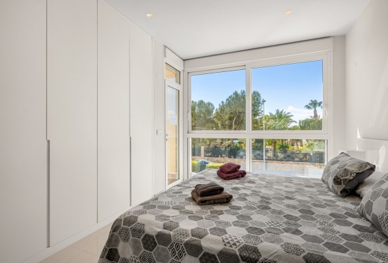 Sprzedaż - Willa wolnostojąca -
Torrevieja