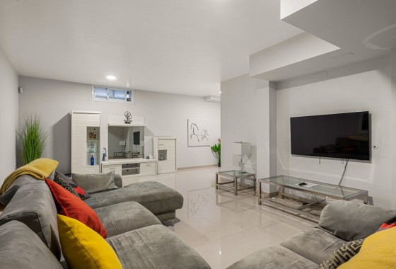 Sprzedaż - Willa wolnostojąca -
Torrevieja