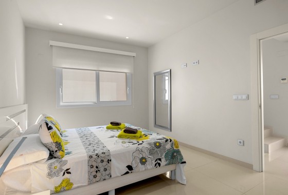 Sprzedaż - Willa wolnostojąca -
Torrevieja