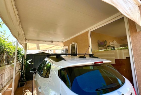 Sale - Detached Villa -
Orihuela Costa - La Regia