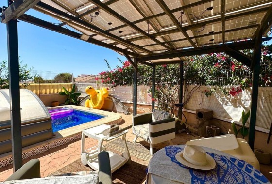 Sale - Detached Villa -
Orihuela Costa - La Regia