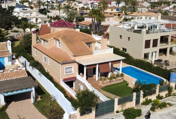 Revente - Villa Individuelle -
Torrevieja - Torrelamata - La Mata