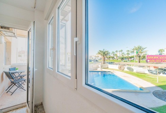 Herverkoop - Appartement / Flat -
Orihuela Costa - La Zenia