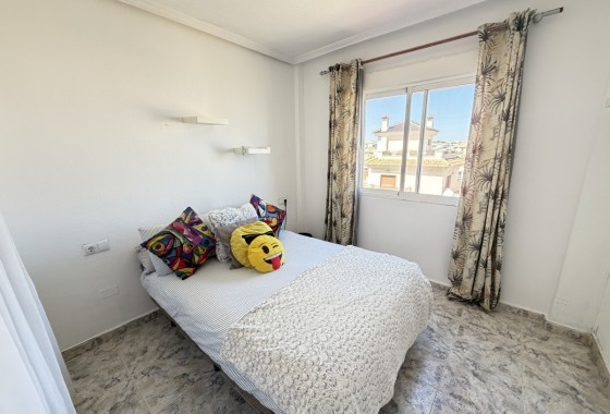 Herverkoop - Appartement / Flat -
La Zenia