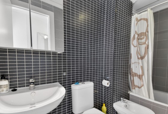 Herverkoop - Appartement / Flat -
Guardamar del Segura - CENTRO