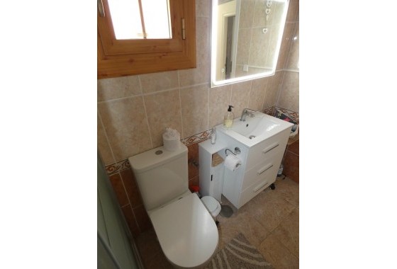 Venta - Chalet Independiente -
La Marina