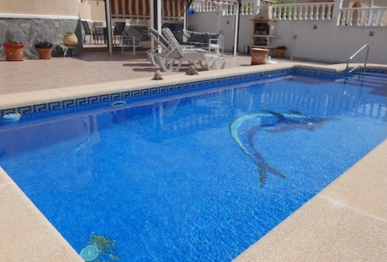 Venta - Chalet Independiente -
La Marina