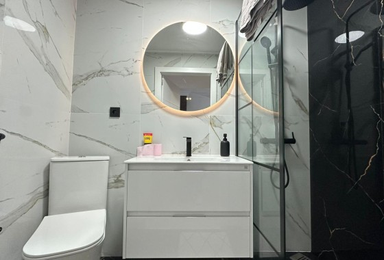 Venta - Apartamento / Piso -
Torrevieja - torrevieja