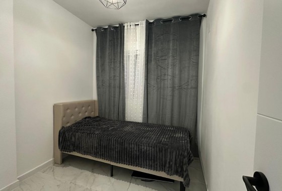 Venta - Apartamento / Piso -
Torrevieja - torrevieja