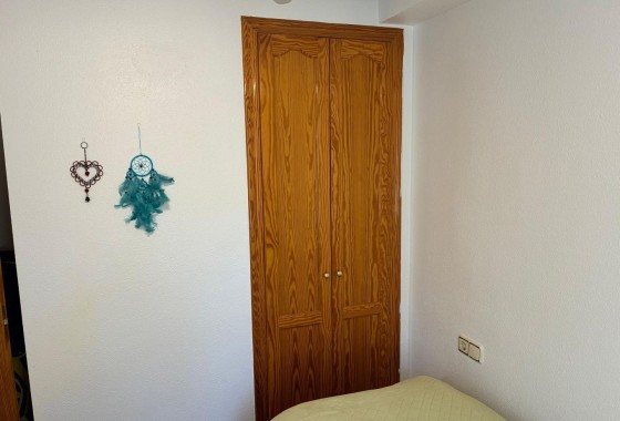 Herverkoop - Halfvrijstaande villa -
Orihuela Costa