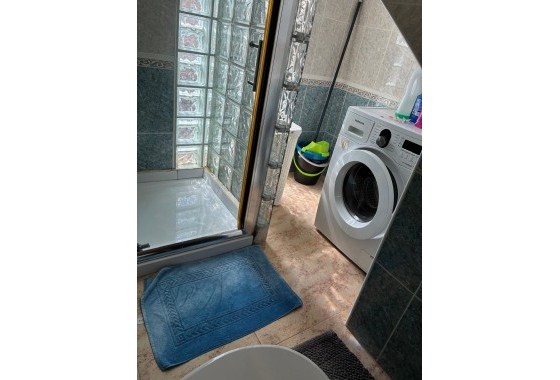 Herverkoop - Halfvrijstaande villa -
Orihuela Costa