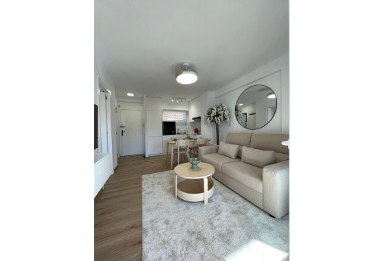 Resale - Wohnung Appartement -
Torrevieja - Miramar - Torre Del Moro