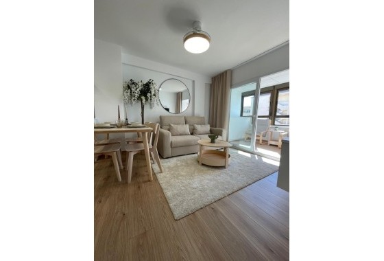 Resale - Wohnung Appartement -
Torrevieja - Miramar - Torre Del Moro