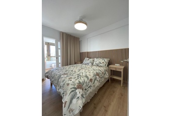 Resale - Wohnung Appartement -
Torrevieja - Miramar - Torre Del Moro