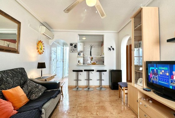 Herverkoop - Appartement / Flat -
Torrevieja - El limonar