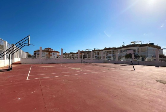 Herverkoop - Appartement / Flat -
Torrevieja - El limonar