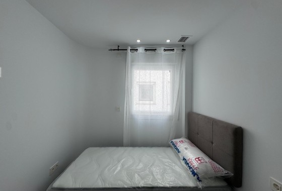 Herverkoop - Appartement / Flat -
Torrevieja - torrevieja