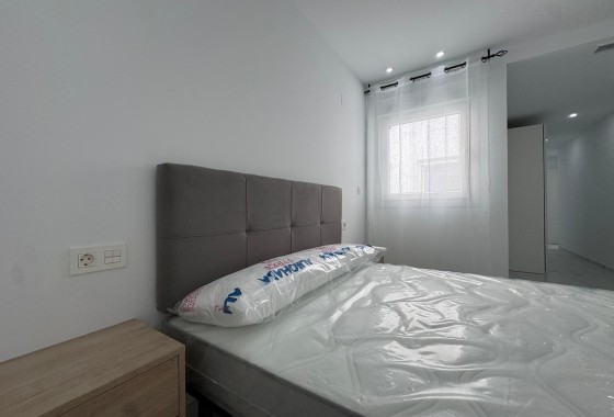 Herverkoop - Appartement / Flat -
Torrevieja - torrevieja