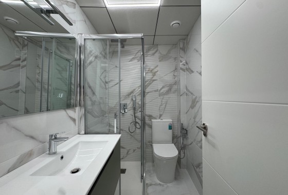 Herverkoop - Appartement / Flat -
Torrevieja - torrevieja