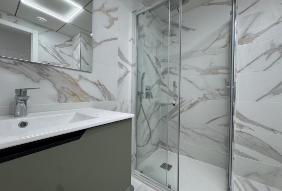 Herverkoop - Appartement / Flat -
Torrevieja - torrevieja