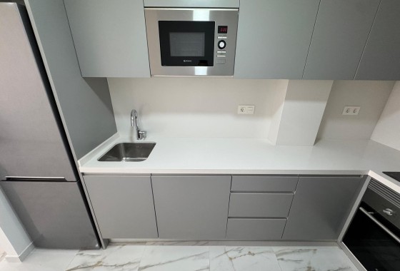 Herverkoop - Appartement / Flat -
Torrevieja - torrevieja