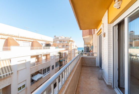 Herverkoop - Appartement / Flat -
Torrevieja - Playa del Cura