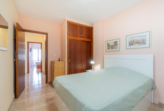 Herverkoop - Appartement / Flat -
Torrevieja - Playa del Cura